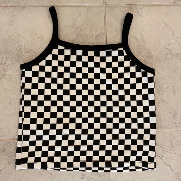 Crop Fitted Checkered Top - Picture 2 of 2